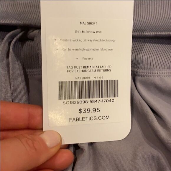 ✨ Fabletics Maj foldover waist shorts✨ - Picture 6 of 6